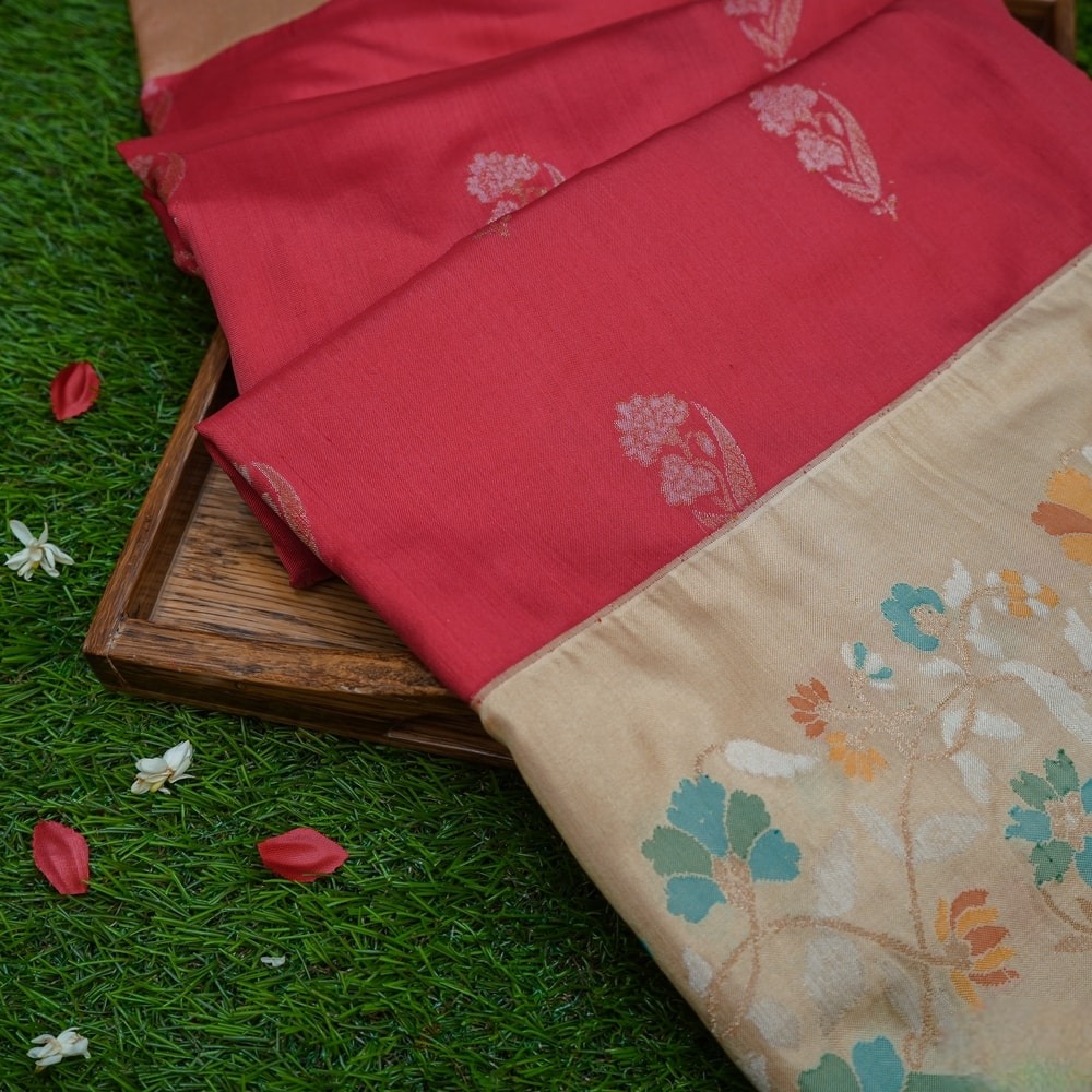 Red Pure Katan Silk Banarasi Handloom Kadhiyal Saree